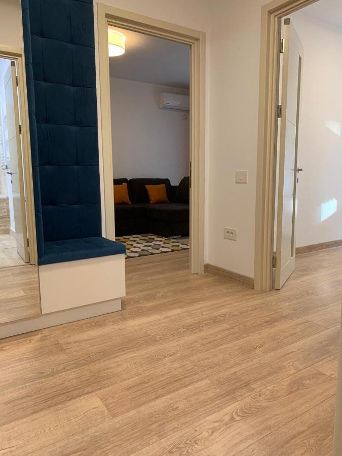 Luxury Apartments Newton By Glam Jászvásár Kültér fotó