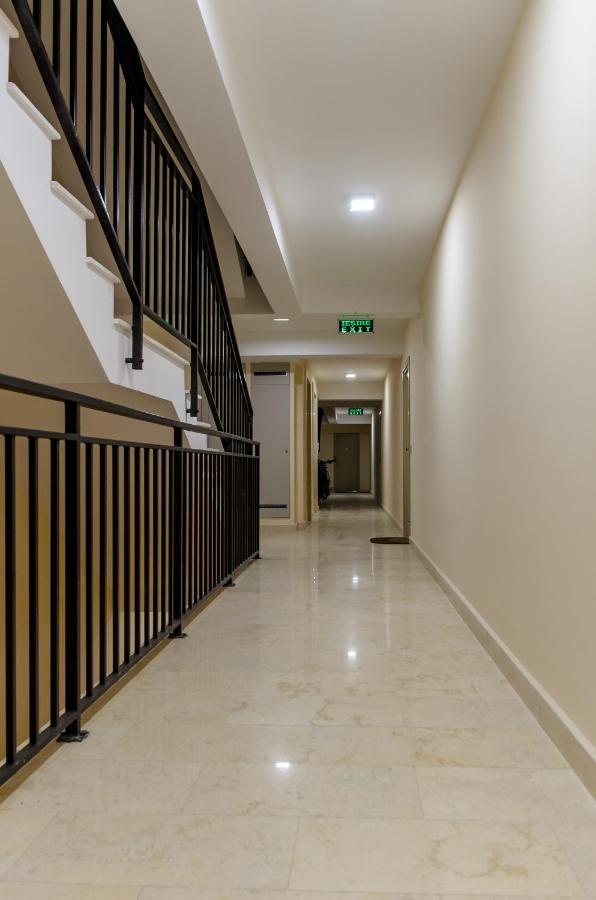 Luxury Apartments Newton By Glam Jászvásár Kültér fotó